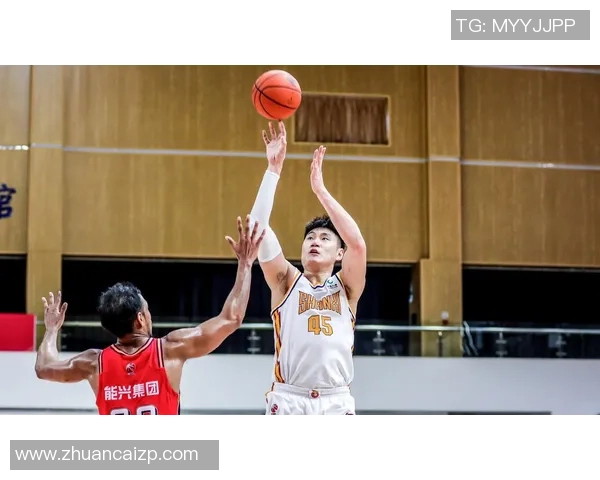 常林的成长之路：从篮球新星到职业生涯的辉煌蜕变